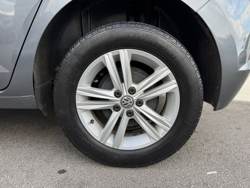 volkswagen polo 1.6 msi flex manual 202010