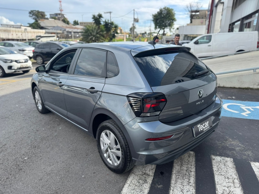volkswagen polo comfortline  turbo 1.0 170 automatico 2024/20245