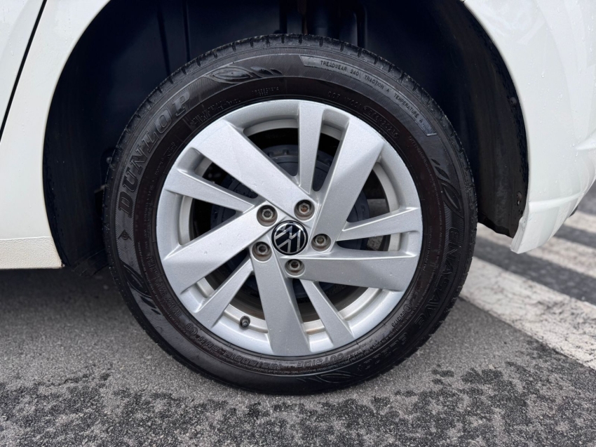 volkswagen polo 1.0 turbo 170 tsi manual  202411