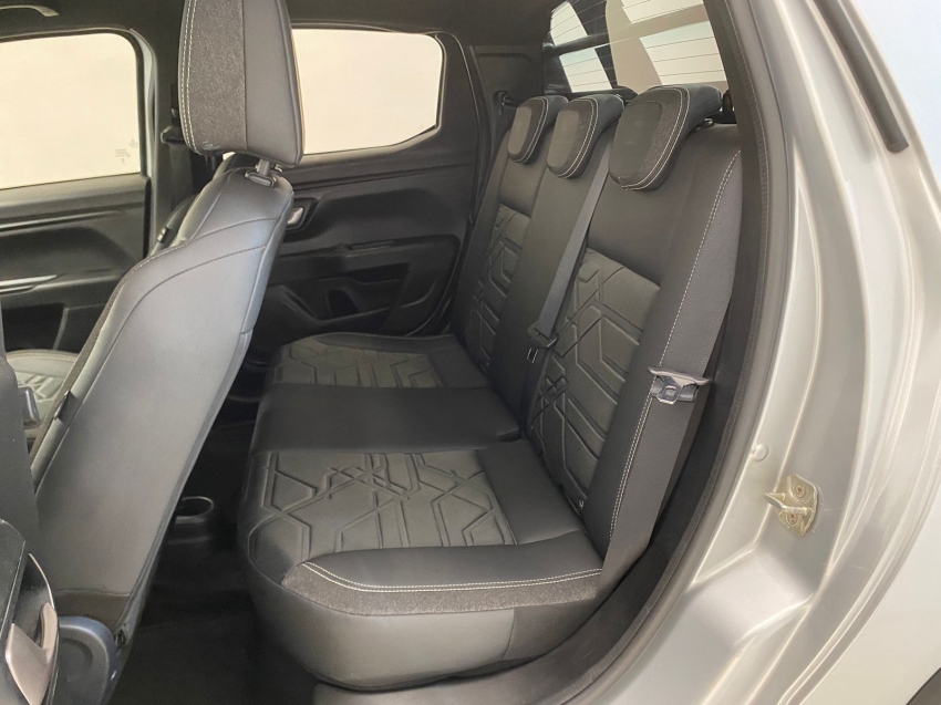 fiat strada volcano 1.3 fireflex cabine dupla  automatico 20239