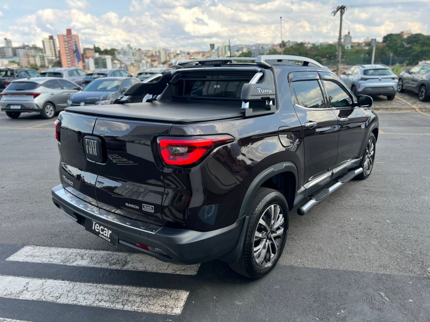 fiat toro ranch 2.0 turbo diesel 4wd at9 4x4 automatico 20228