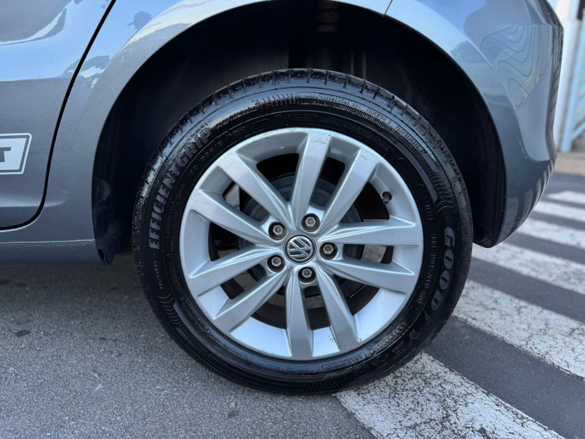 volkswagen fox connect 1.6 msi flex manual 202210