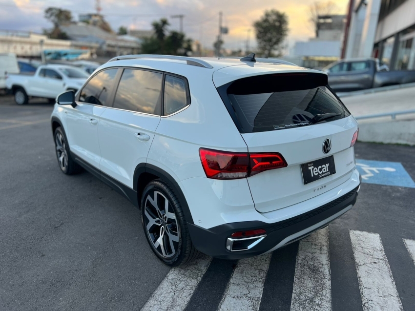 volkswagen taos highline  1.4 turbo 250 tsi automatico 20246