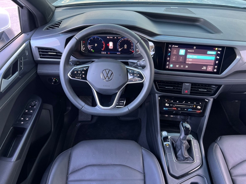 volkswagen taos highline  1.4 turbo 250 tsi automatico 20242