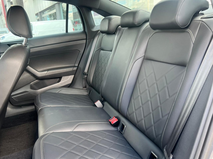 volkswagen virtus exclusive  1.4 turbo 250 tsi automatico 2023/20236