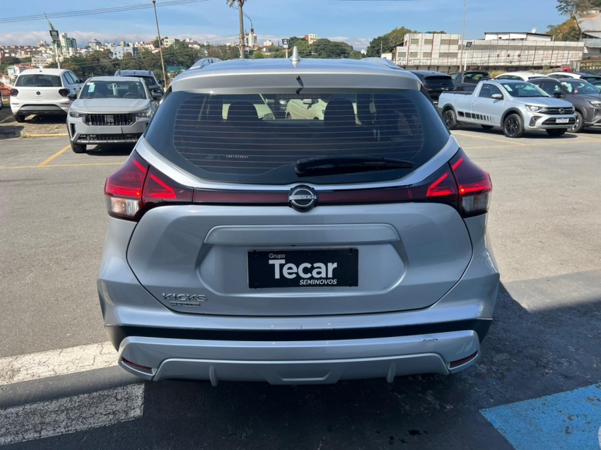 nissan kicks play 1.6 flexstart sense automatico 202511