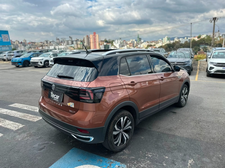 t-cross hl com teto solar3