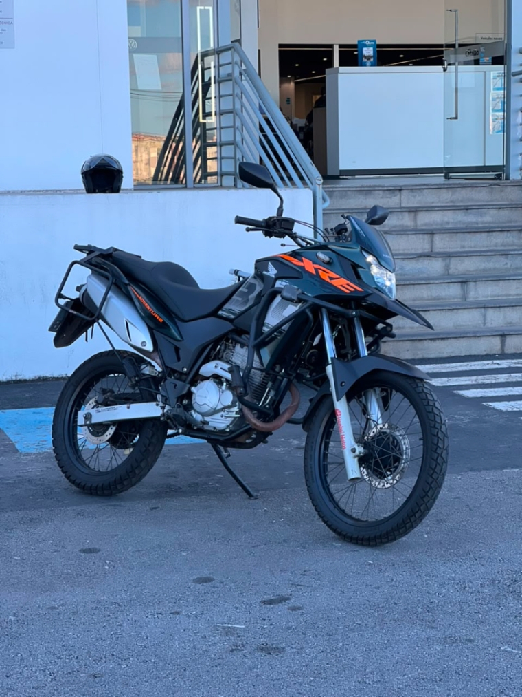 xre 300 adventure0