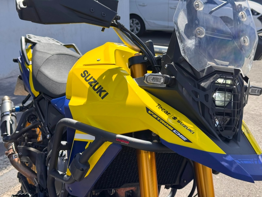 v strom 8005