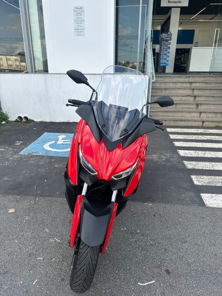 xmax1