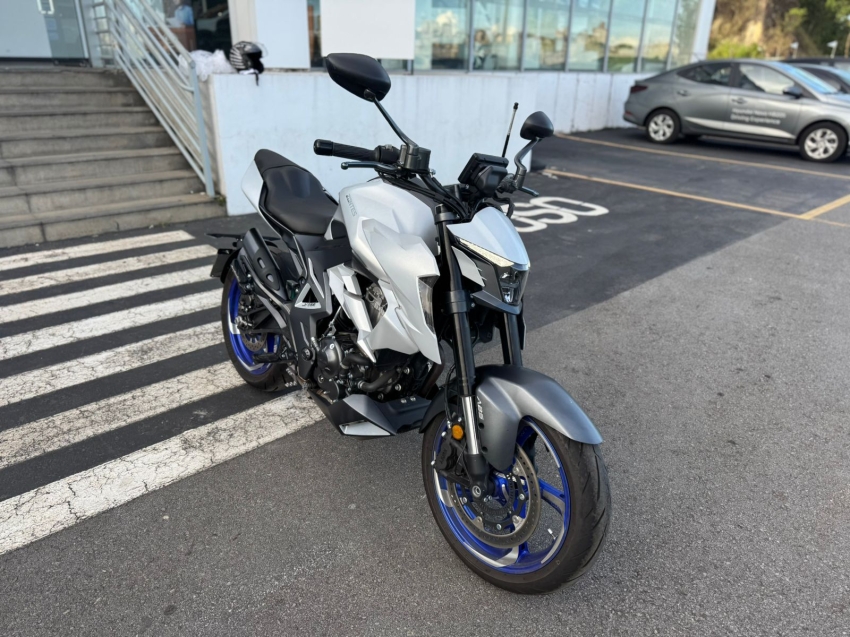 r 3503