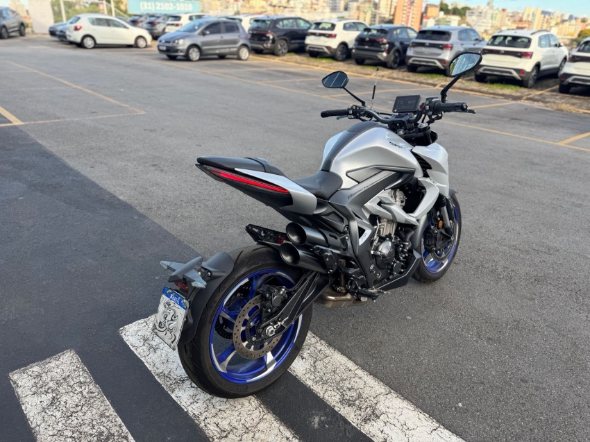 r 3504