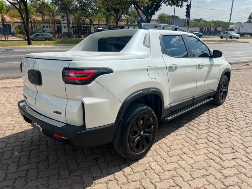fiat toro ultra 1.3 turbo 270 flex at6 automatico 20265