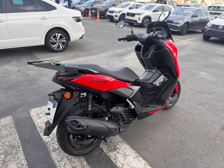nmax 1600