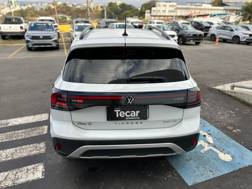 t-cross hl11