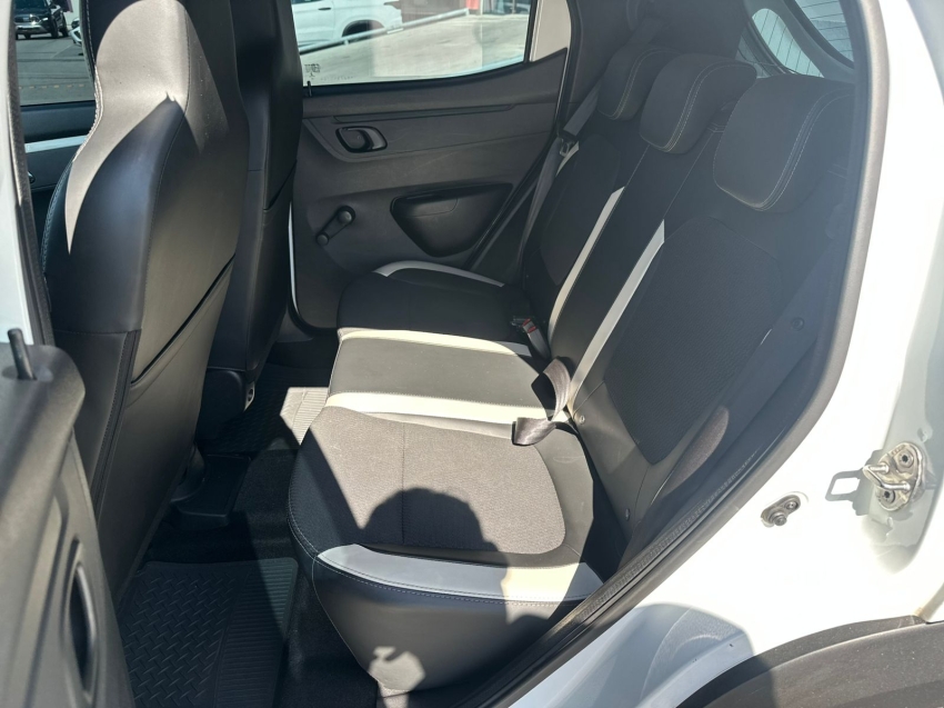 kwid intense9