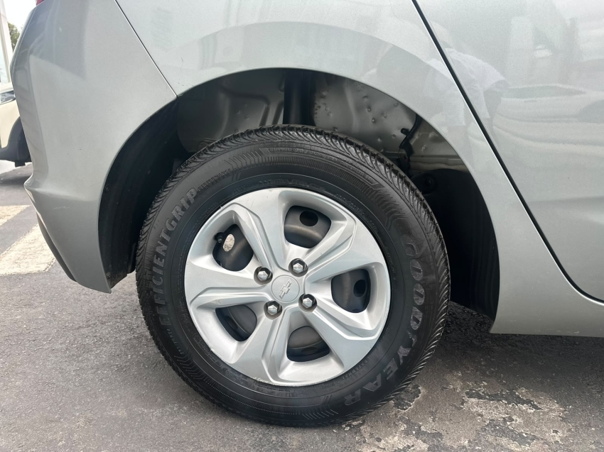 chevrolet  onix hatch flex manual 20258