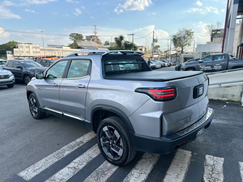 FIAT TORO VOLCANO 2.2  4X4 TURBO DIESEL 4WD AT9 AUTOMATICO 20267
