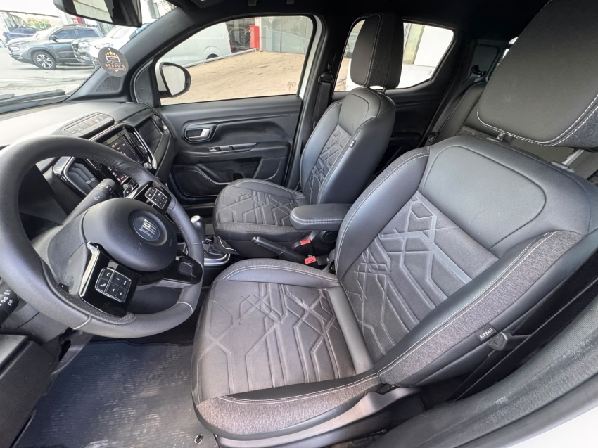 FIAT STRADA VOLCANO FIREFLY 1.3 CABINE DUPLA AUTOMATICO 20233