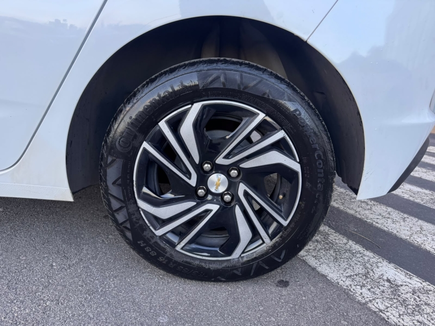 CHEVROLET ONIX  HATCH LT2  FLEX MANUAL  20248