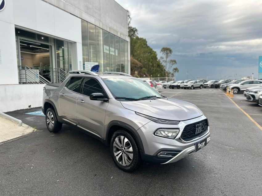 FIAT TORO VOLCANO 2.0 TURBO DIESEL 4WD AT9 4X4 AUTOMATICO 2024 /20241