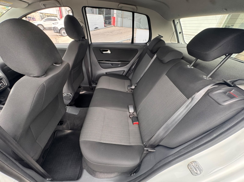 VOLKSWAGEN FOX CONNECT 1.6 MSI FLEX MANUAL 20214
