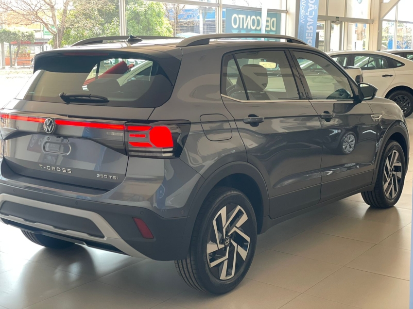 t-cross highline 26/26 c/ teto solar4