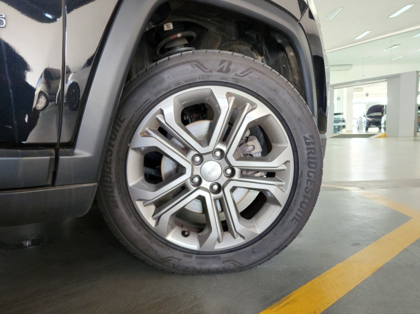 jeep compass 1.3 t270 turbo flex longitude at6 4p automatico 2024
