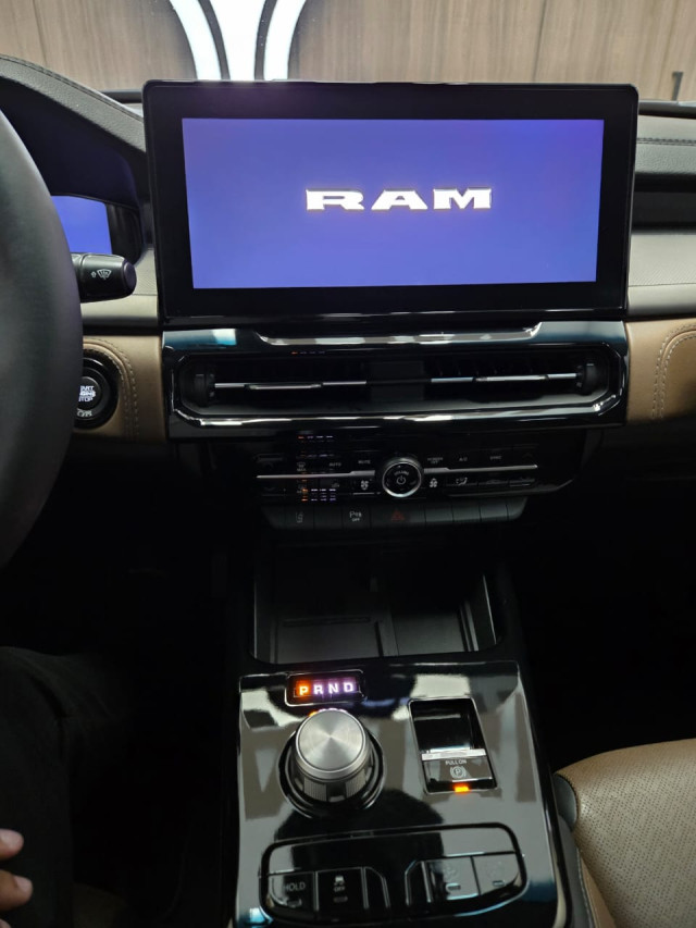 ram rampage 2.0 turbo diesel laramie 4x4 automatico 2024