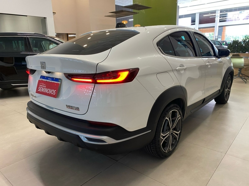 fiat fastback 1.0 turbo 200 flex impetus cvt 2023
