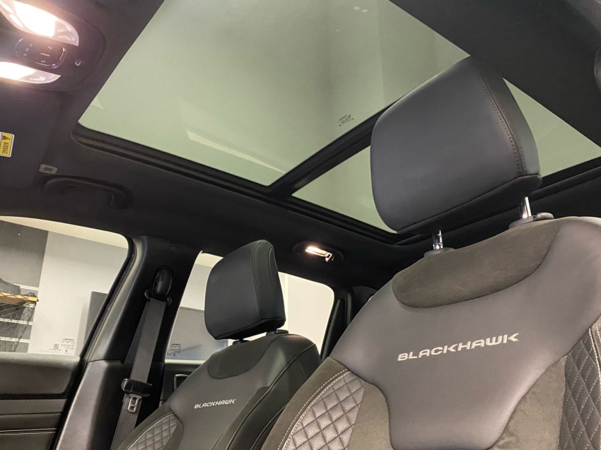 jeep compass 2.0 hurricane 4 turbo gasolina blackhawk at9 2025