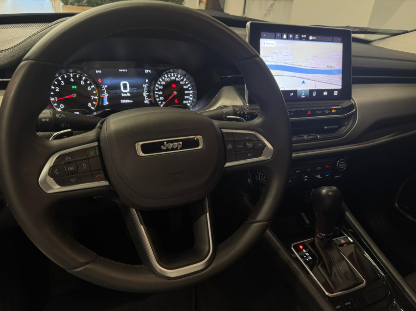 jeep compass 1.3 t270 turbo flex longitude at6 4p automatico 2024