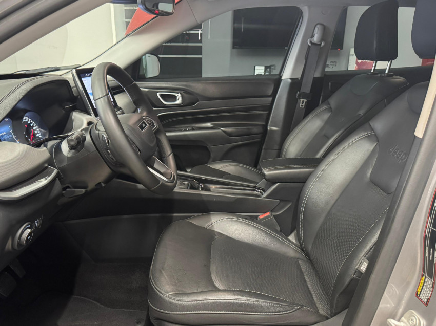 jeep compass 1.3 t270 turbo flex longitude at6 4p automatico 2024