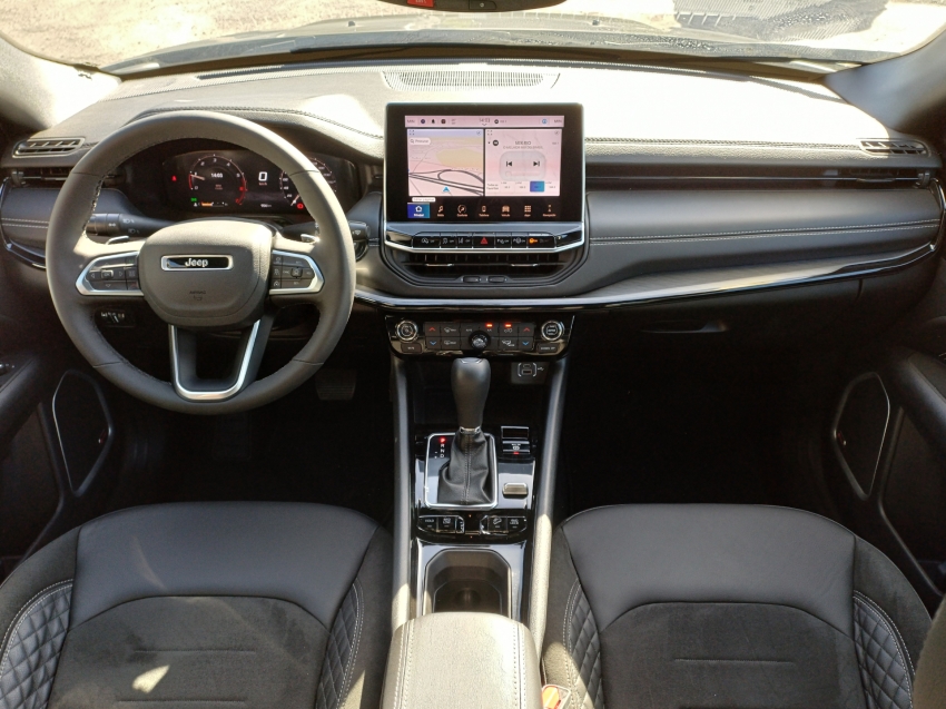 jeep compass 2.0 hurricane 4 turbo gasolina blackhawk at9 4p automatico 2025