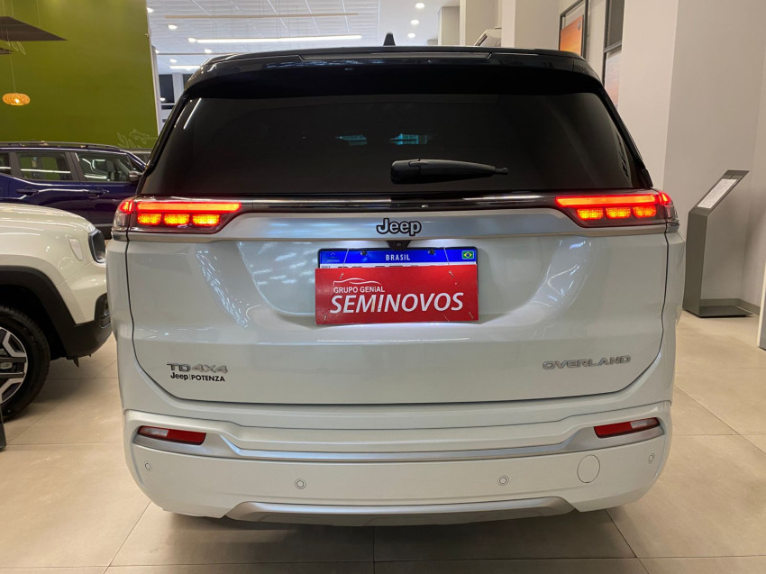 jeep commander 2.0 td380 turbo diesel overland at9 4p automatico 2022
