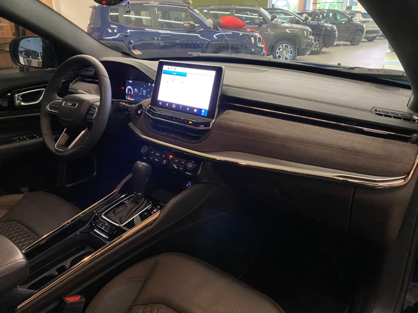 jeep commander 1.3 t270 turbo flex overland at6 4p automatico 2023
