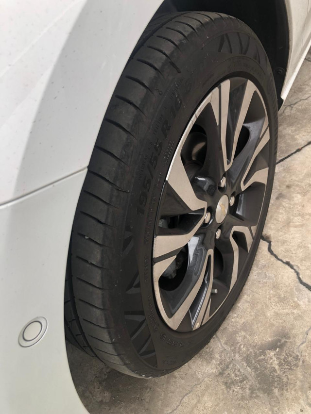 chevrolet onix 1.0 turbo flex premier automatico 4p 2024