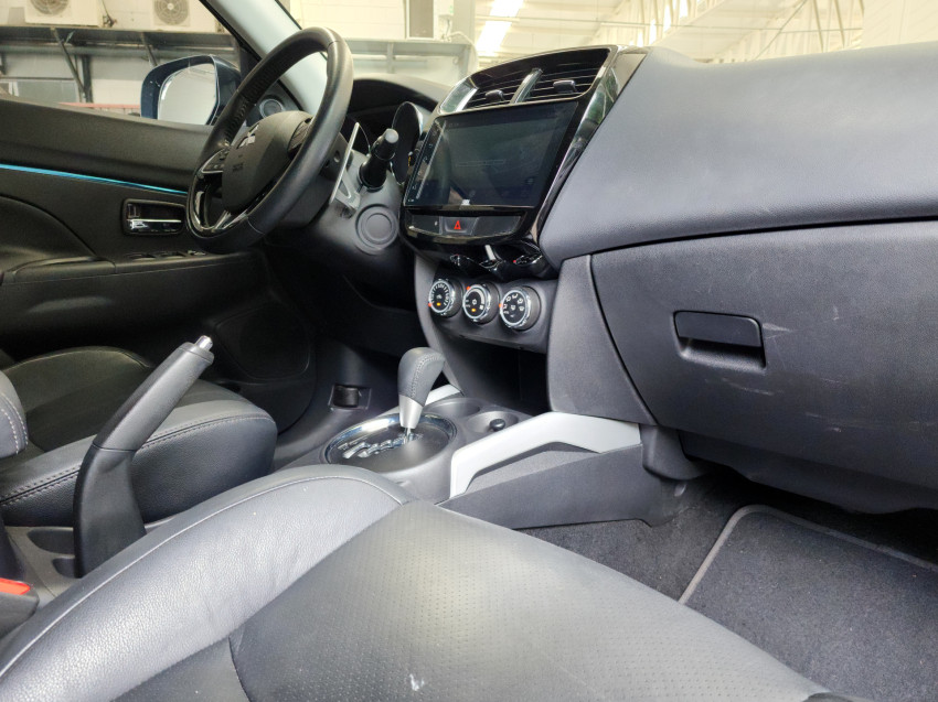 mitsubishi outlander 2.0 mivec gasolina hpe automatico 4p 2022