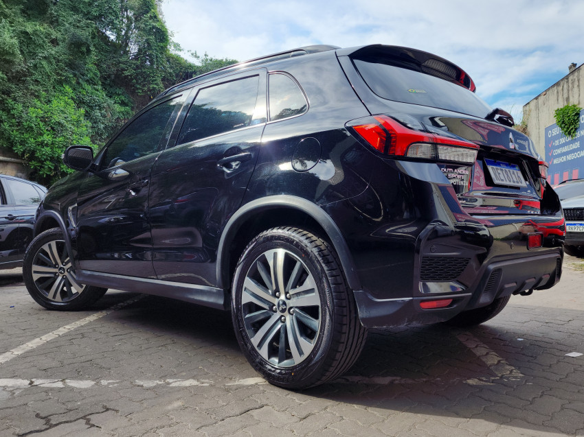 mitsubishi outlander 2.0 mivec gasolina hpe automatico 4p 2022