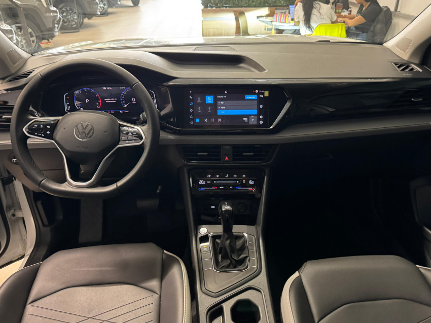 volkswagen taos 1.4 250 tsi total flex comfortline automatico 4p 2024