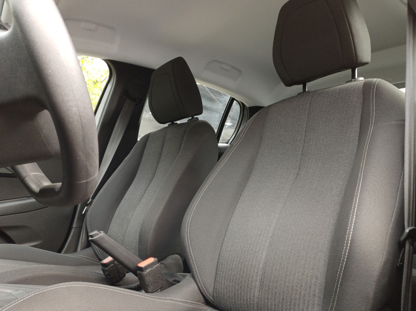 peugeot 208 1.6 16v flex active at6 23/24 seminovo
