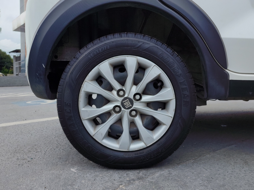 fiat mobi 1.0 evo flex like man 23/24 seminovo