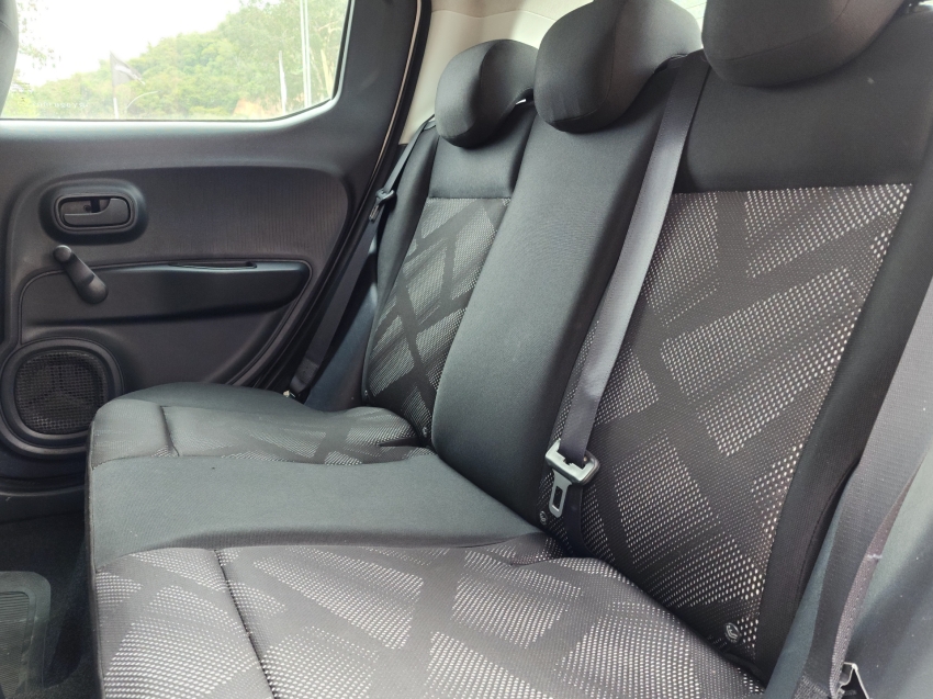 fiat mobi 1.0 evo flex like man 23/24 seminovo