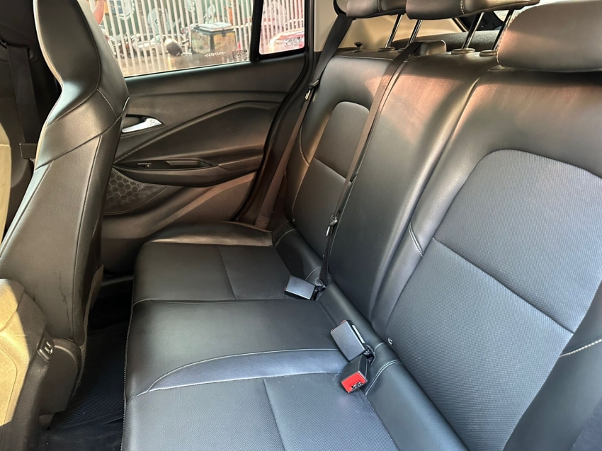 chevrolet onix 1.0 turbo flex premier automatico 4p 2023
