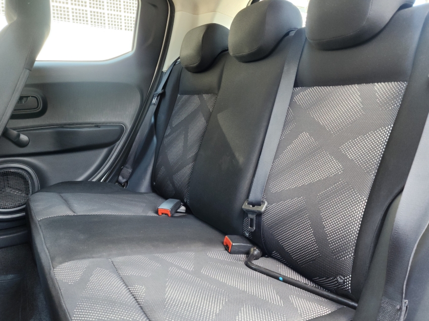 fiat mobi 1.0 evo flex like. manual 4p 2025