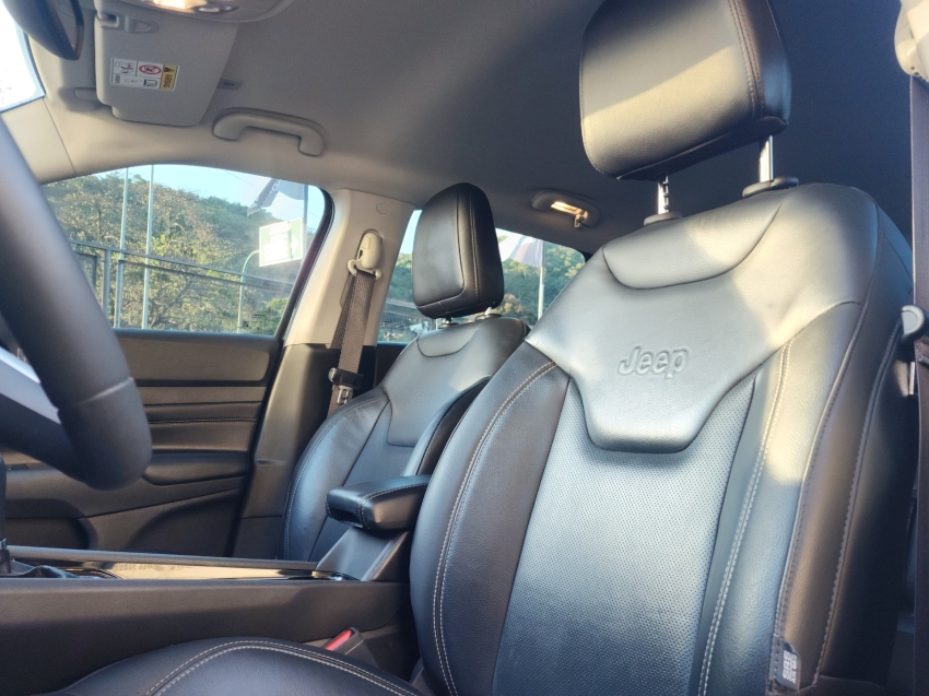 jeep compass 1.3 t270 turbo flex longitude at6 4p automatico 2023