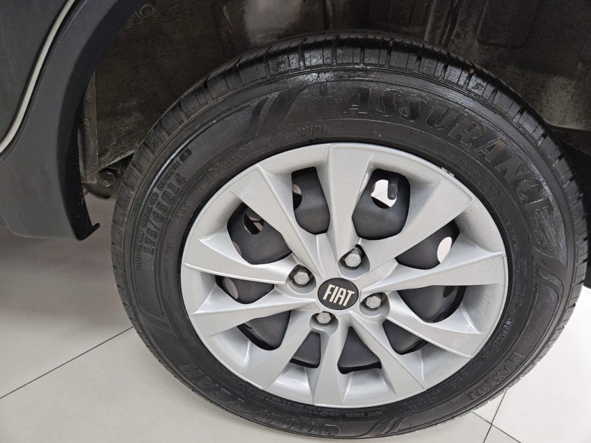fiat mobi 1.0 firefly flex like man 24/25 seminovo