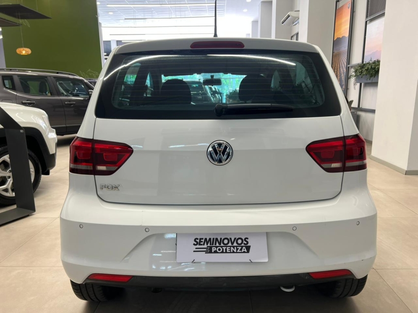 volkswagen fox 1.6 msi total flex connect 4p man 18/19 seminovo