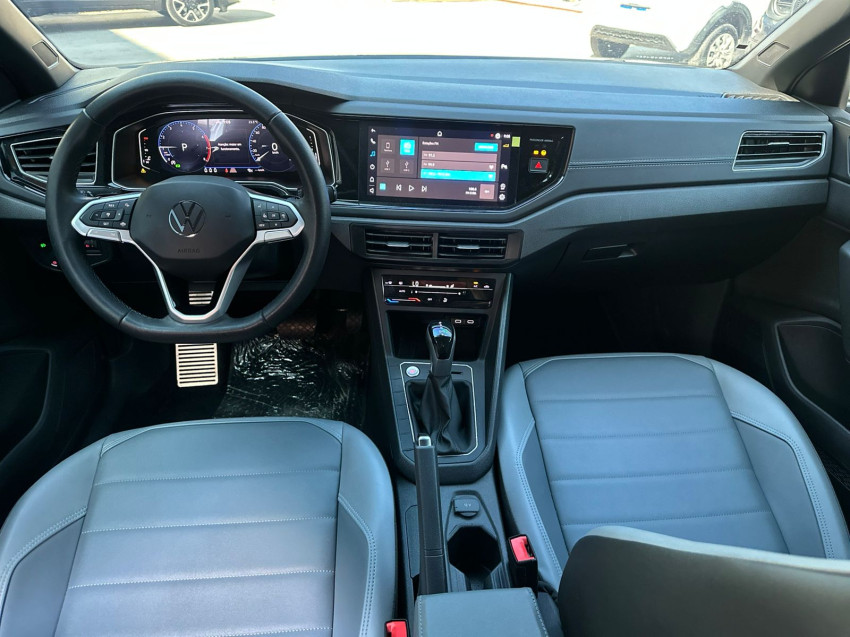 volkswagen nivus 1.0 200 tsi total flex highline automatico 1.8 5p 2024
