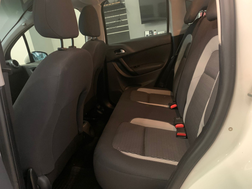 citroen c3 1.2 style edition 12v flex 4p man 16/17 seminovo